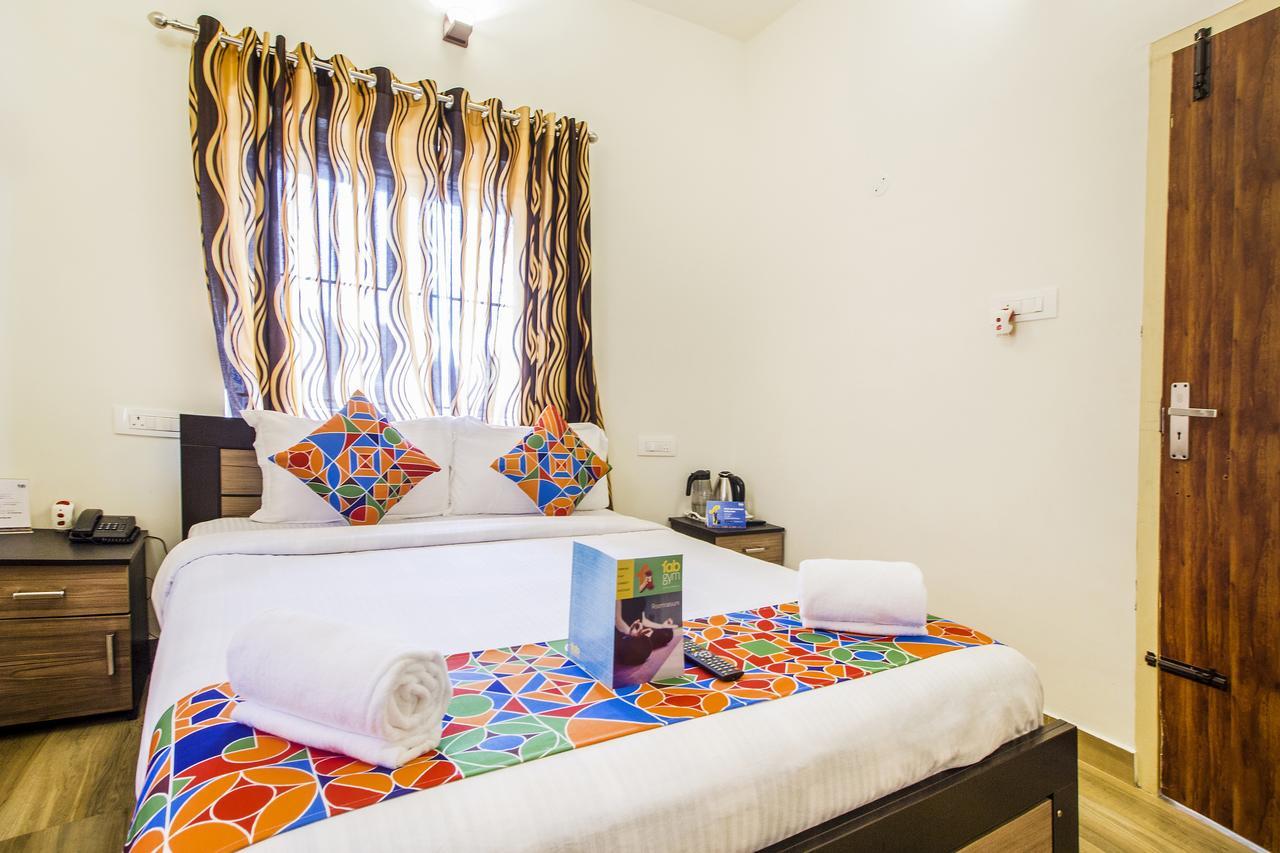 Fabexpress Grand Castle Hill Resorts - Ooty Lake - 800M Buitenkant foto